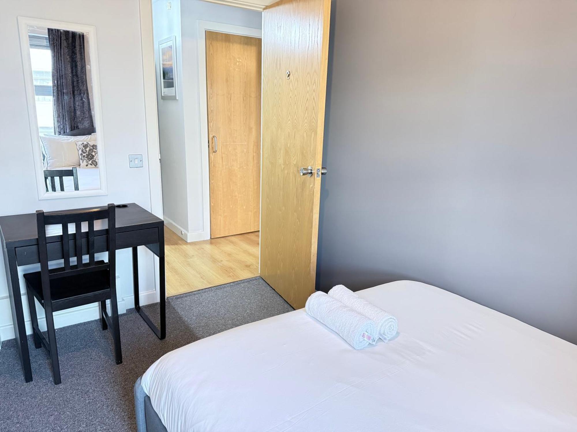 London Luxury Holiday Home B Room photo
